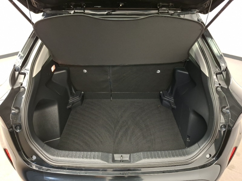 Used Toyota Yaris Cross 2022 for sale - 77448255: Photo 8