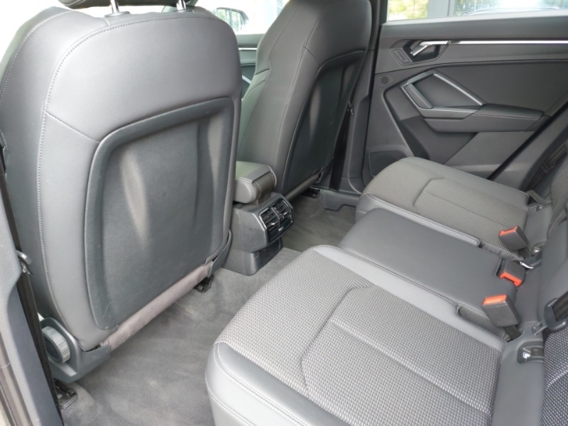 Used Audi Q3 2023 for sale - 76609941: Photo 6