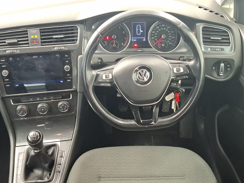 Used Volkswagen Golf 2018 for sale - 78046318: Photo 7