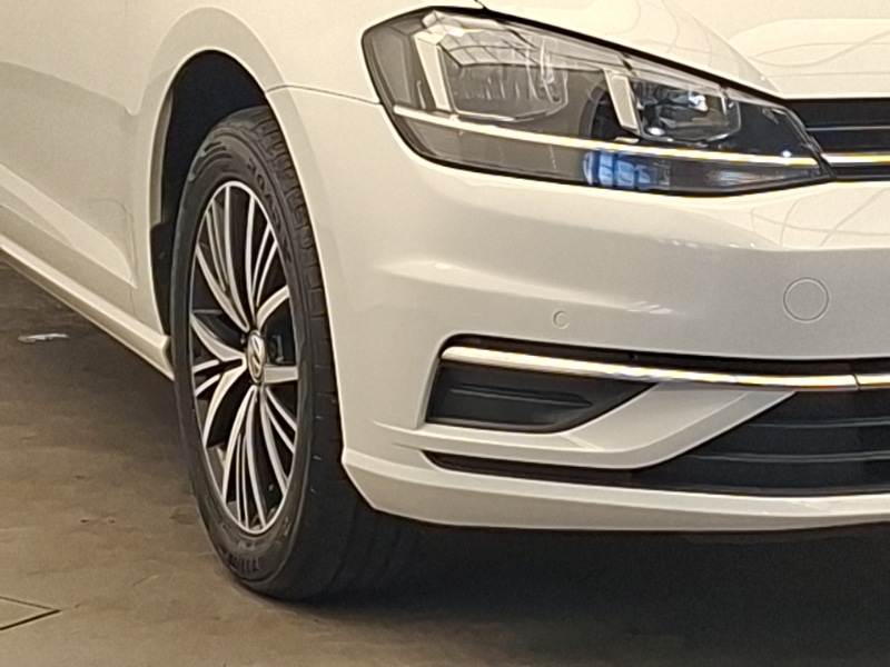 Used Volkswagen Golf 2018 for sale - 78046318: Photo 9