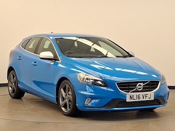 Used Volvo V40 2016 for sale - 79086607: Photo