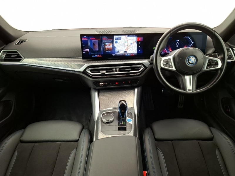 Used BMW i4 2022 for sale - 77999502: Photo 2