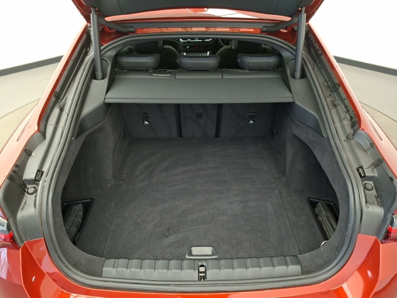 Used BMW i4 2022 for sale - 77999502: Photo 8