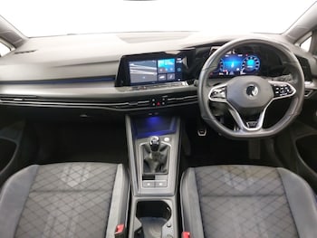 Used Volkswagen Golf 2021 for sale - 76911581: Photo