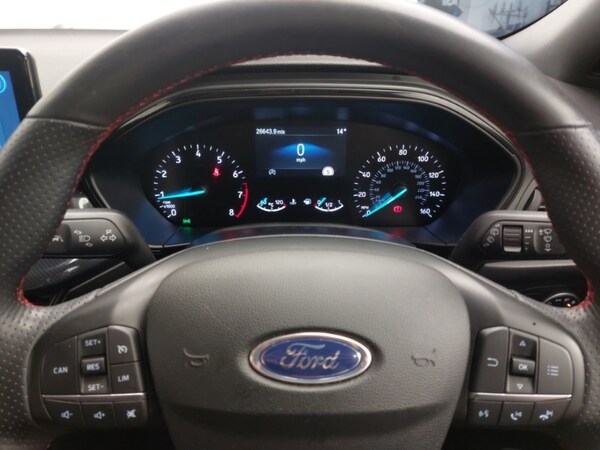 Used Ford Focus 2023 for sale - 76165997: Photo 19