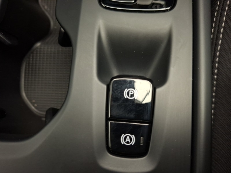 Used Volvo XC40 2024 for sale - 78013436: Photo 13