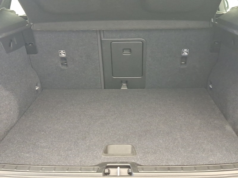 Used Volvo XC40 2024 for sale - 78013436: Photo 8