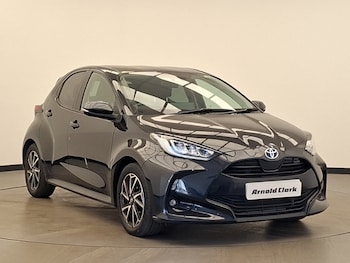 Used Toyota Yaris 2023 for sale - 79339335: Photo