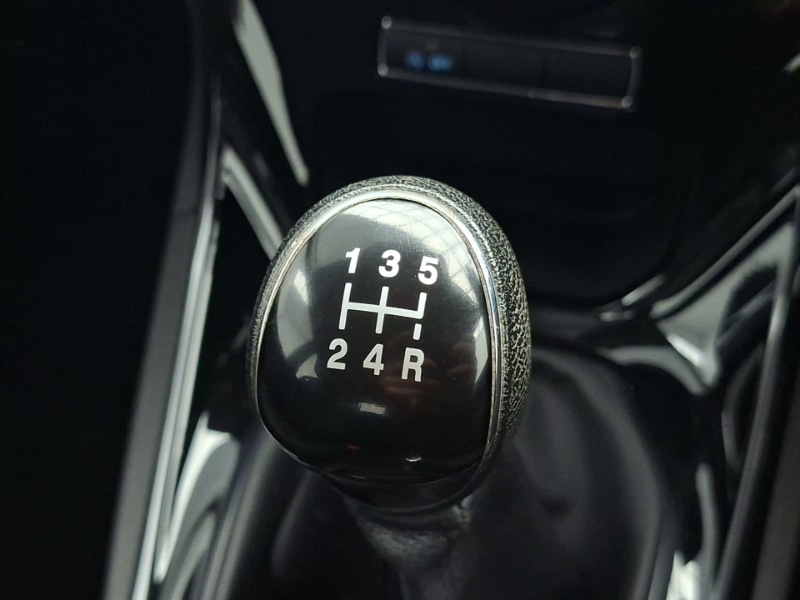 Used Ford Fiesta 2017 for sale - 78040796: Photo 12