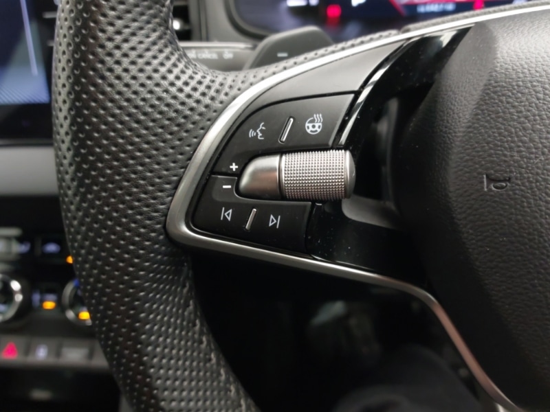 Used Skoda Karoq 2024 for sale - 76199061: Photo 17