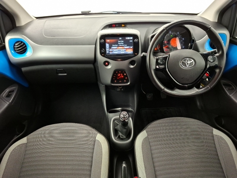 Used Toyota AYGO 2019 for sale - 77338168: Photo 2
