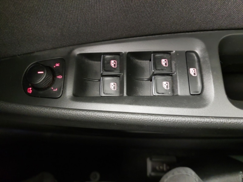 Used SEAT Leon 2018 for sale - 76602489: Photo 12