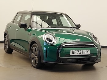 Used MINI Hatch 2022 for sale - 76493082: Photo