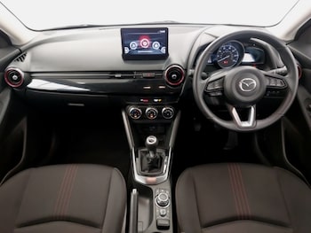 Used Mazda Mazda2 2024 for sale - 76054636: Photo 2