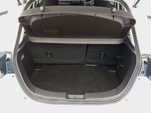Used Mazda Mazda2 2024 for sale - 76054636: Photo 8