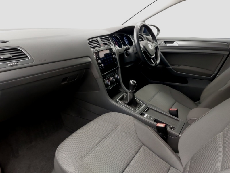 Used Volkswagen Golf 2019 for sale - 76614119: Photo 5