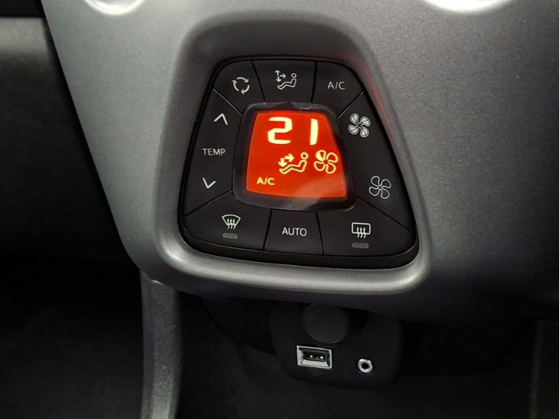 Used Toyota AYGO 2019 for sale - 77284255: Photo 12