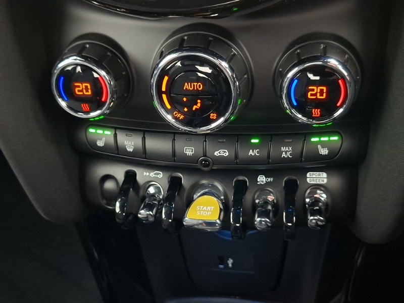 Used MINI Hatch 2023 for sale - 77651981: Photo 13