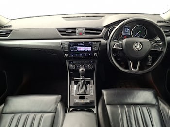 Used Skoda Superb 2017 for sale - 79529468: Photo