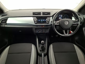 Used Skoda Fabia 2016 for sale - 79406652: Photo