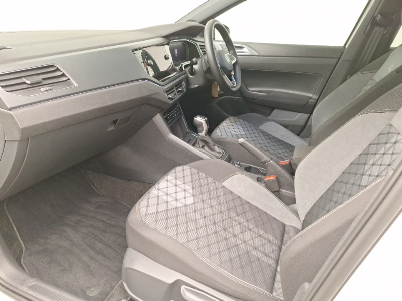 Used Volkswagen Polo 2024 for sale - 76403785: Photo 5