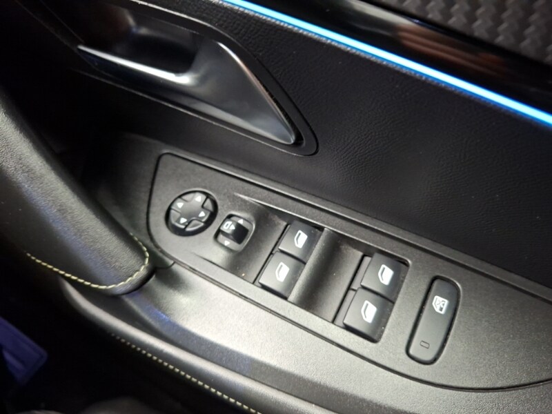 Used Peugeot 2008 2023 for sale - 77579963: Photo 19