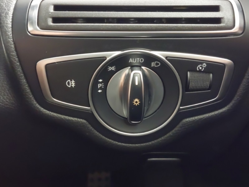 Used Mercedes-Benz C Class 2018 for sale - 76548913: Photo 13