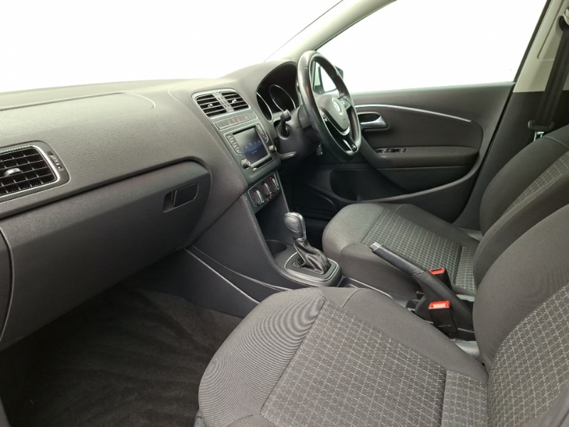 Used Volkswagen Polo 2017 for sale - 77664054: Photo 5