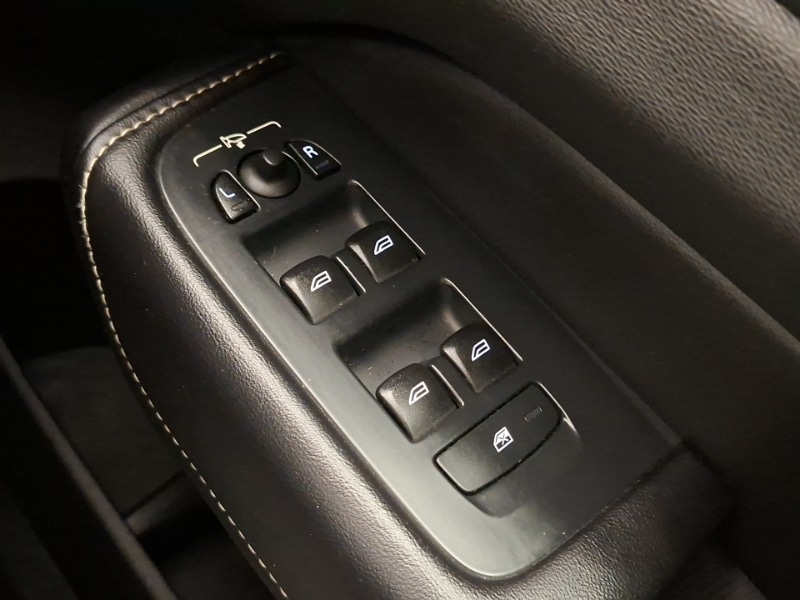 Used Volvo XC60 2019 for sale - 77491147: Photo 18