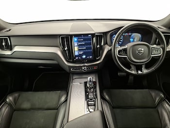 Used Volvo XC60 2019 for sale - 77491147: Photo