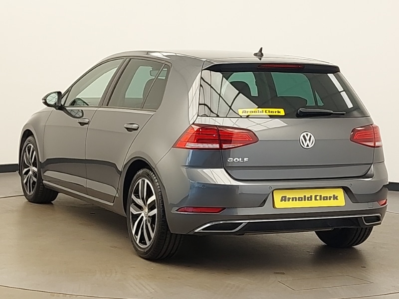 Used Volkswagen Golf 2020 for sale - 76053126: Photo 3