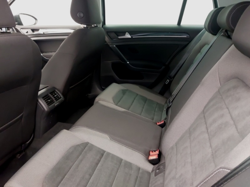 Used Volkswagen Golf 2020 for sale - 76053126: Photo 6