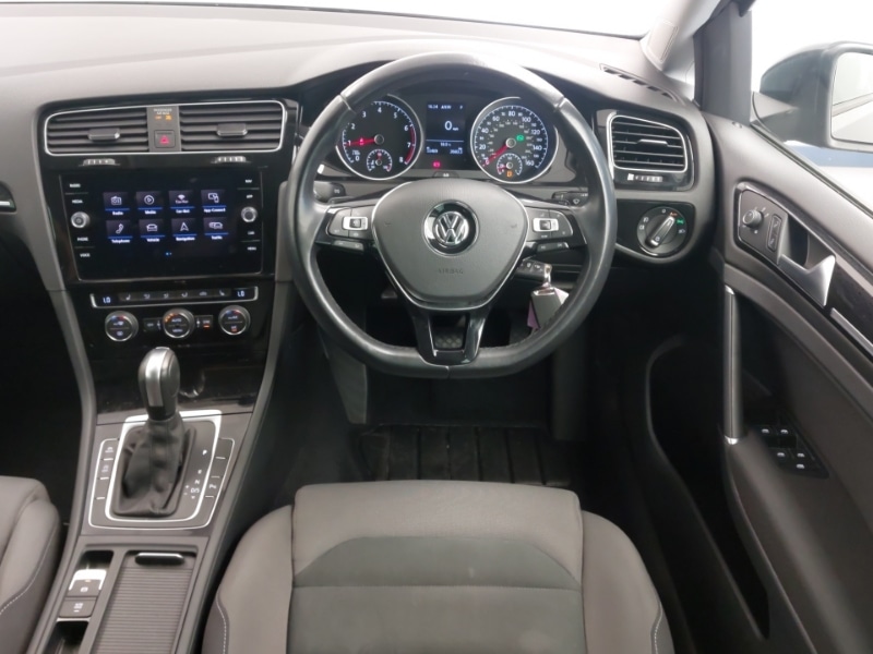 Used Volkswagen Golf 2020 for sale - 76053126: Photo 7