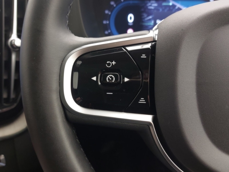 Used Volvo XC60 2024 for sale - 76403790: Photo 16