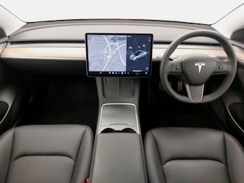 Used Tesla Model 3 2021 for sale - 76145685: Photo 2