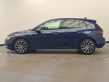 Used Volkswagen Golf 2023 for sale - 78480300: Photo