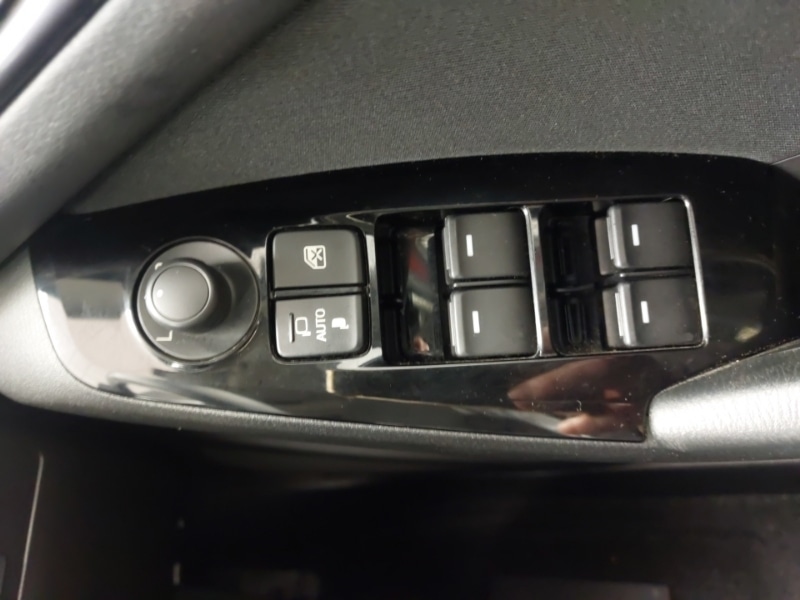 Used Mazda Mazda3 2016 for sale - 76567053: Photo 12