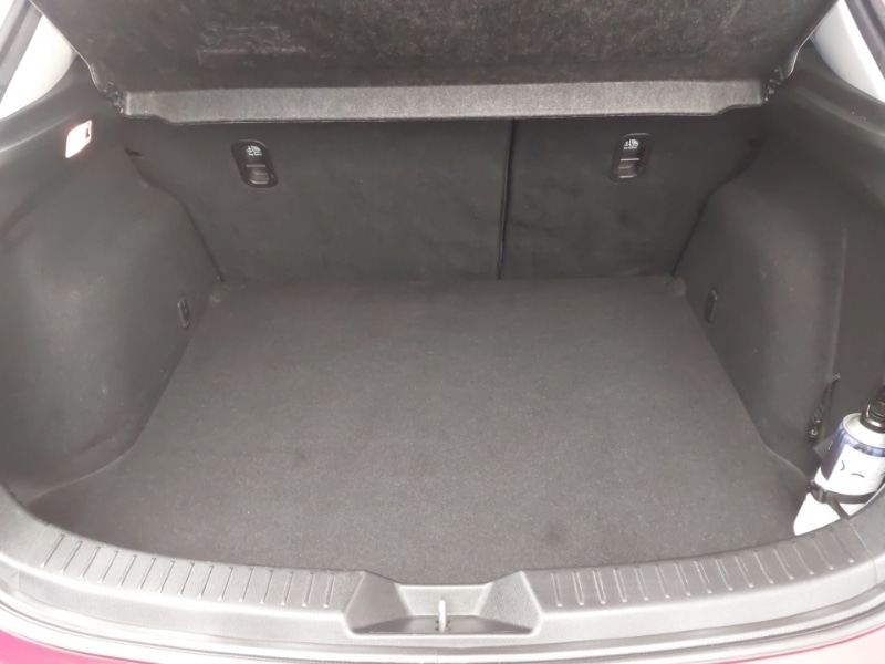 Used Mazda Mazda3 2016 for sale - 76567053: Photo 8