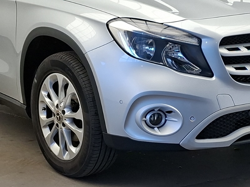 Used Mercedes-Benz GLA 2019 for sale - 77816178: Photo 9