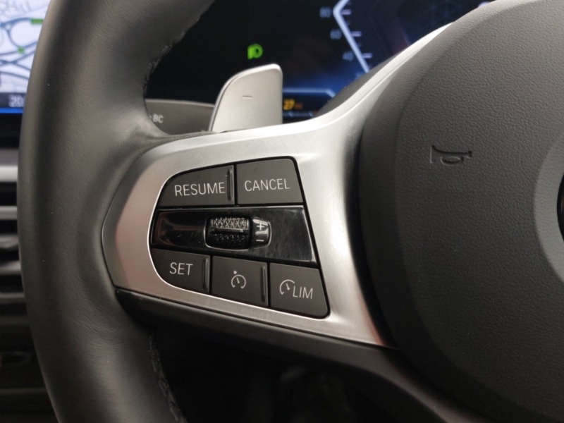 Used BMW 3 Series 2024 for sale - 76055055: Photo 16