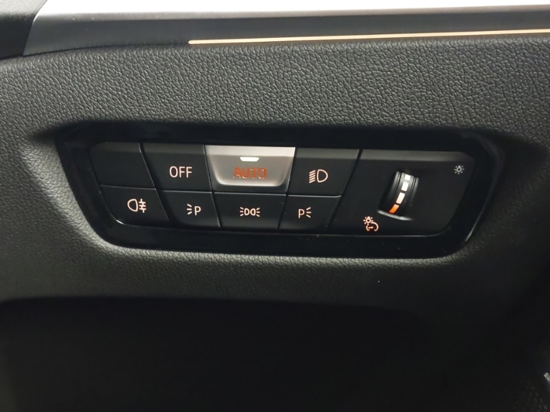 Used BMW 3 Series 2024 for sale - 76055055: Photo 18