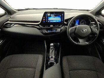 Used Toyota C-HR 2019 for sale - 77558883: Photo