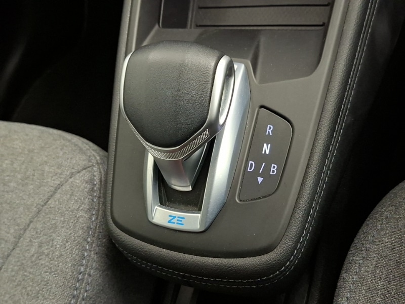 Used Renault Zoe 2022 for sale - 77361023: Photo 12