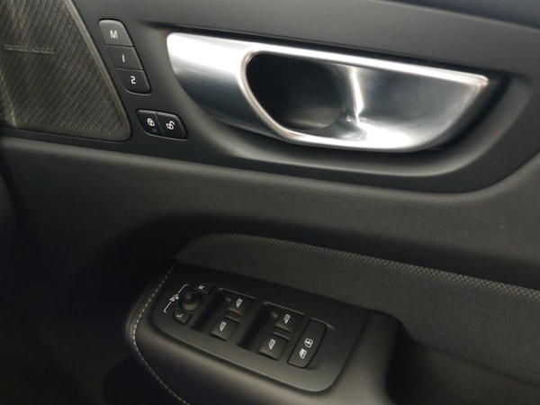 Used Volvo XC60 2024 for sale - 75714844: Photo 18