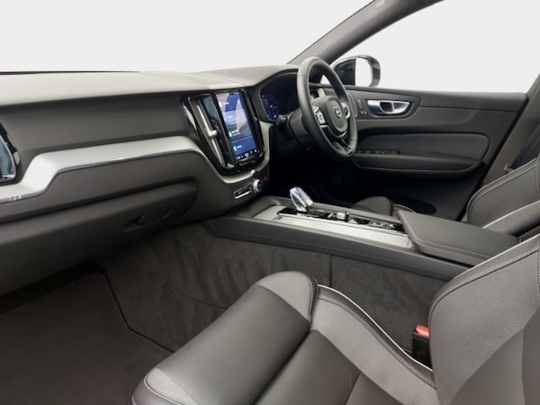 Used Volvo XC60 2024 for sale - 75714844: Photo 5