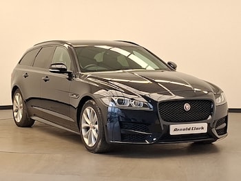 Used Jaguar XF 2019 for sale - 78948907: Photo
