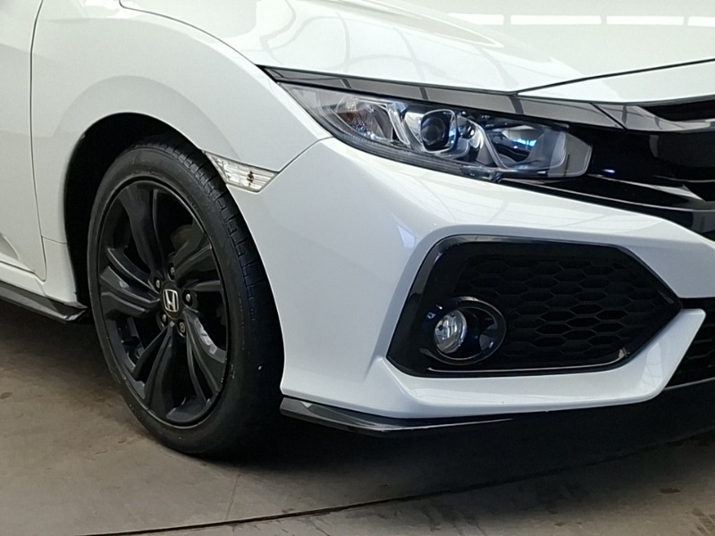Used Honda Civic 2018 for sale - 77264972: Photo 9