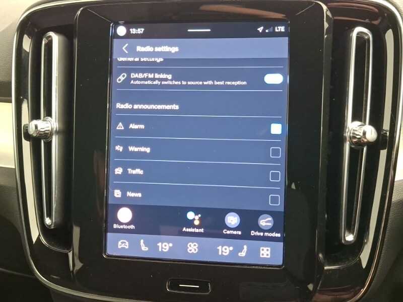 Used Volvo XC40 2024 for sale - 77933355: Photo 18