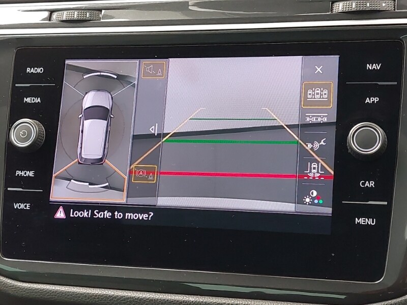 Used Volkswagen Tiguan 2019 for sale - 76533429: Photo 10