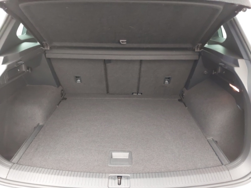 Used Volkswagen Tiguan 2019 for sale - 76533429: Photo 8